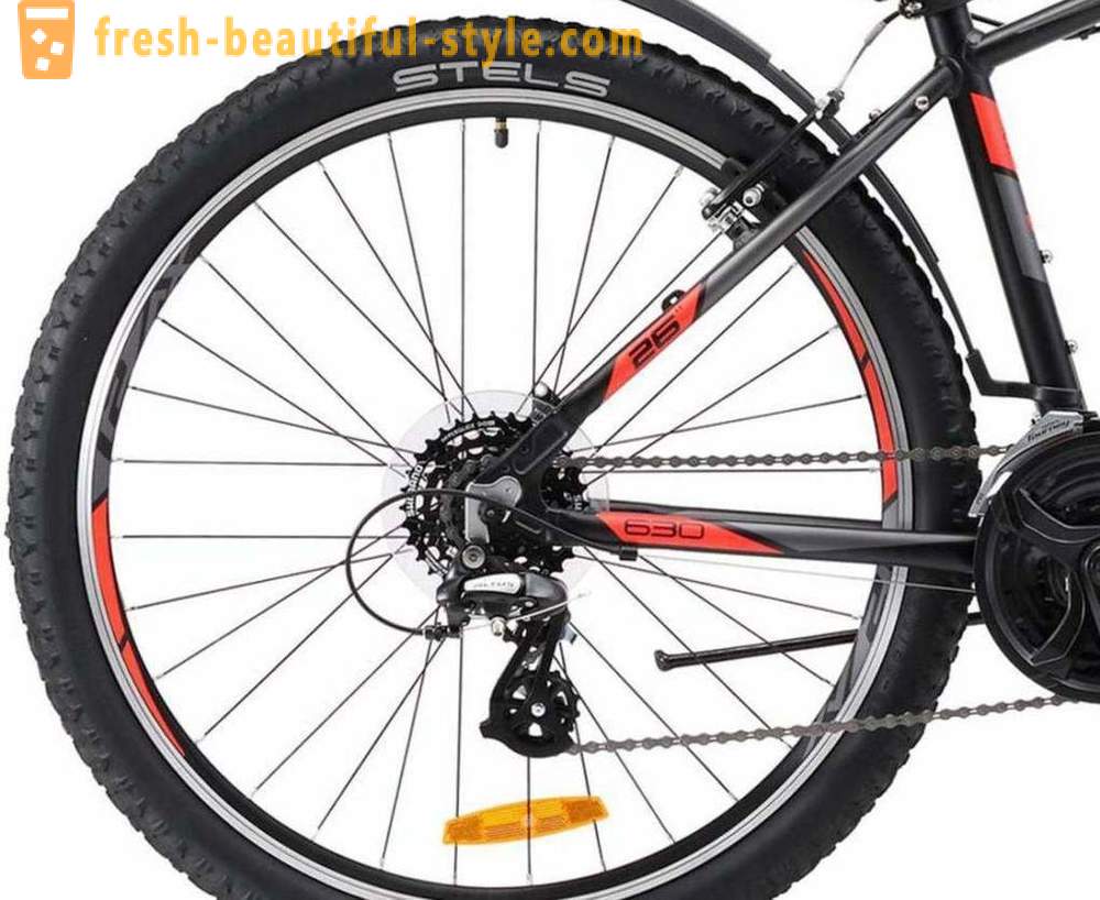 Stels Navigator 630 bicicletas: una visión general, especificaciones, opiniones