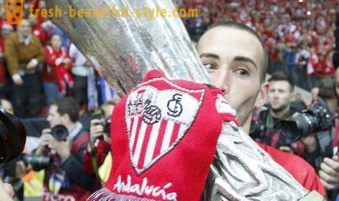 Futbolista español Alex Vidal: biografía y carrera en el deporte