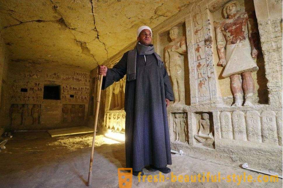 En Egipto, descubrió la tumba de un sacerdote