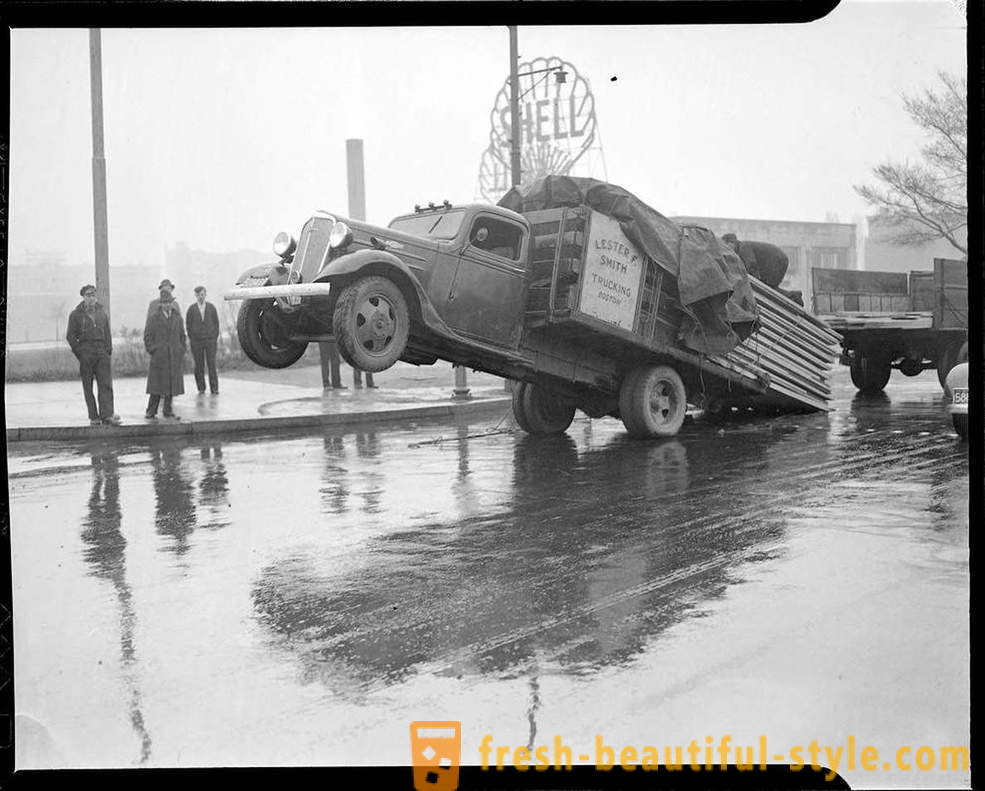 Colección de fotos de accidentes en las carreteras de Estados Unidos en los años 1930-1950