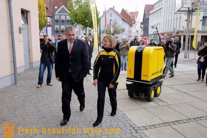 En Alemania, hemos creado un carteros y mensajeros-robot asistente