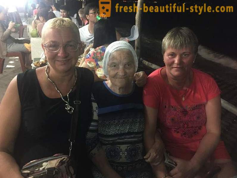 De 89 años de edad, residente de Krasnoyarsk, viajando por el mundo en su retiro