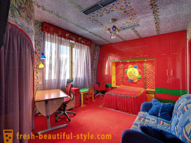 Así no se puede vivir: la casa de Aladdin en Moscú
