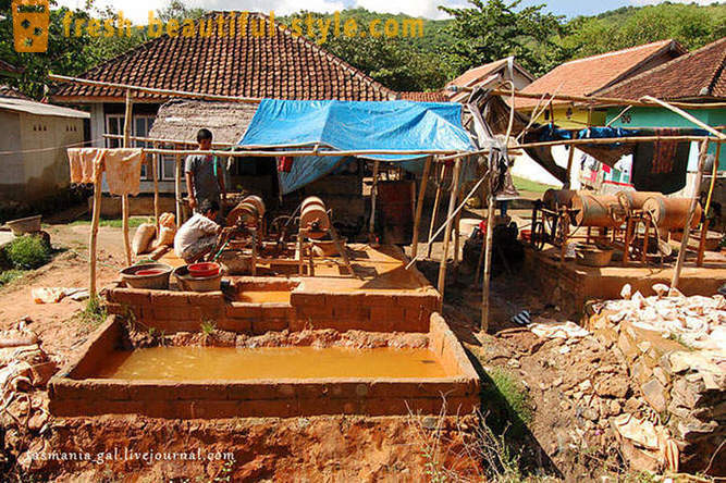 Cómo mina de oro en Indonesia