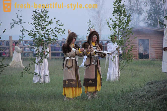 Cómo llevar a cabo el rito de la reunión sol en Yakutia