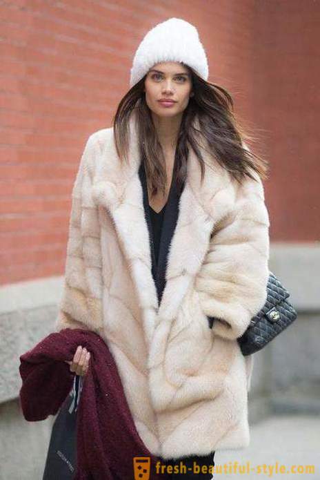 De lo que debe llevar un abrigo de piel? Consejos estilista