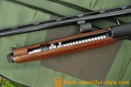 Escopeta de caza semiautomática MP-155: ®