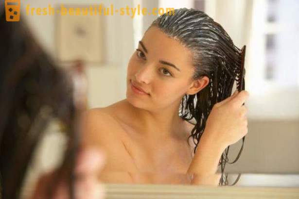 El aceite de ricino para el cabello: revisa la solicitud. que significa cómo utilizar correctamente?