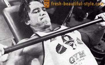 Los métodos de la masa muscular: prensa Arnold